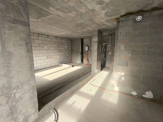 Купить квартиру в Москве. Вариант № 9108930, 5, площадь -  квм, цена 21000000 рублей