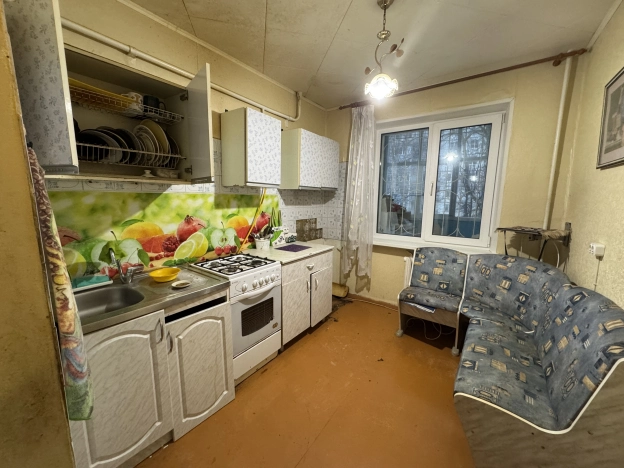 Купить двухкомнатную квартиру в Ярославской области. Вариант № 9910761, 2, площадь -  квм, цена 3890000 рублей