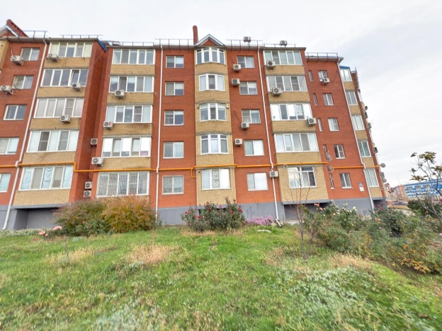 . Вариант № 8528050, 10, площадь - 42 квм, цена 5490000 рублей