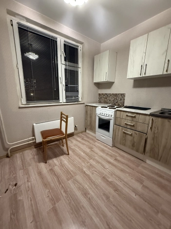 Купить однокомнатную квартиру на улице Алексея Короткова в Московской области. Вариант № 10372265, 4, площадь - квм, цена 14000000 рублей