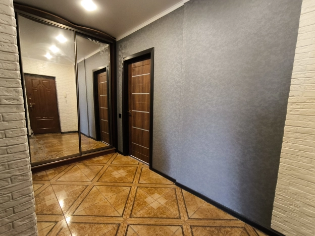 Купить квартиру в Белгороде. Вариант № 10092195, 13, площадь -  квм, цена 7390000 рублей