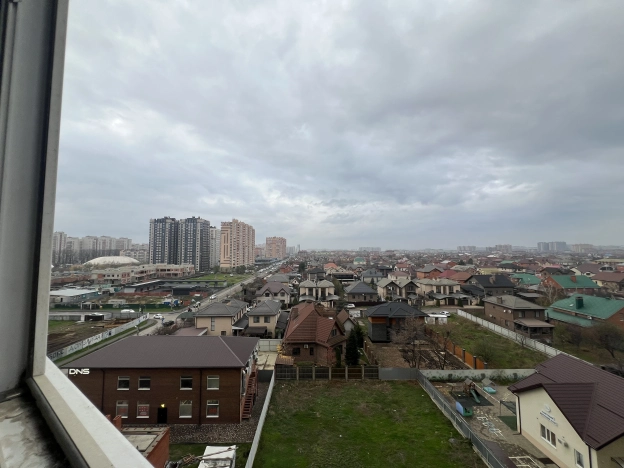 Купить однокомнатную квартиру в Краснодаре. Вариант № 10083568, 13, площадь -  квм, цена 5000000 рублей