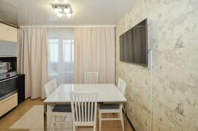 Купить однокомнатную квартиру в районе Советский в Новосибирске. Вариант № 3467173, 3, площадь -  квм, цена 4950000 рублей