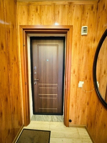 Купить квартиру в Москве. Вариант № 8534945, 8, площадь -  квм, цена 12699000 рублей