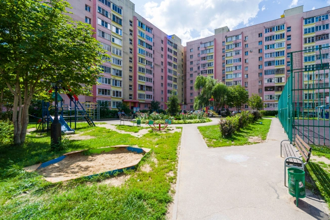 Купить однокомнатную квартиру в районе Железнодорожный в Рязани. Вариант № 1271746, 14, площадь -  квм, цена 3800000 рублей