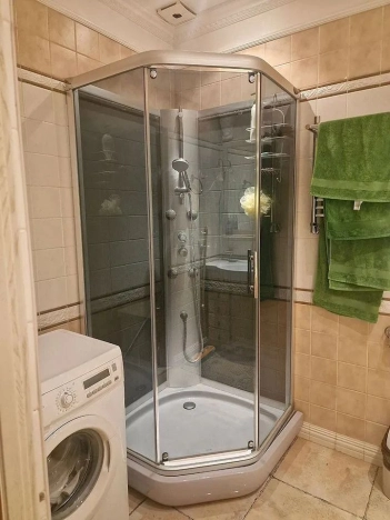 Купить квартиру в Москве. Вариант № 10624024, 5, площадь -  квм, цена 25000000 рублей