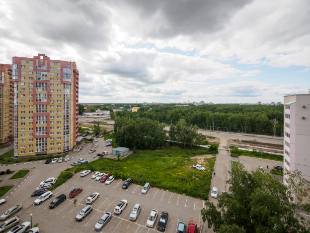 Купить трехкомнатную квартиру в Омске. Вариант № 203416, 5, площадь -  квм, цена 21000000 рублей