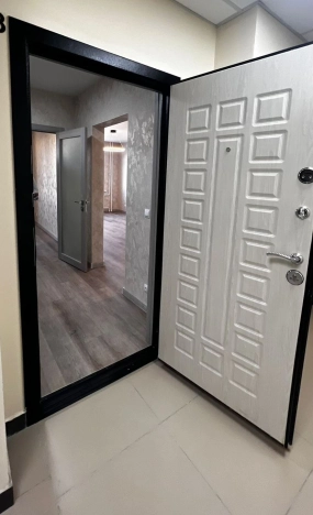 Купить двухкомнатную квартиру на улице Венская в Новосибирской области. Вариант № 3421765, 3, площадь - квм, цена 5000000 рублей