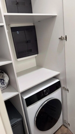 Купить квартиру в Москве. Вариант № 10370328, 34, площадь -  квм, цена 22000000 рублей