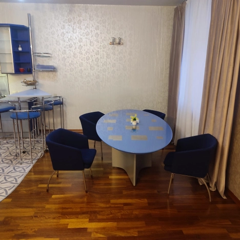 Купить квартиру в Москве. Вариант № 31256, 3, площадь - квм, цена 59900000.0000 рублей
