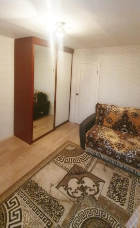 Купить однокомнатную квартиру на вторичке на улице 2-й Фабричный проезд в Пушкине. Вариант № 3021530, 0, площадь -  квм, цена 2800000 рублей