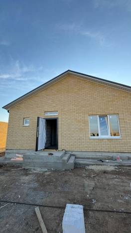 Купить дом в Элисте. Вариант № 53566, 0, площадь -  квм, цена 7000000 рублей