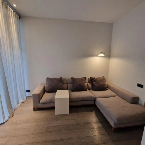 Купить трехкомнатную квартиру на улице Главмосстроя в Москве. Вариант № 11007067, 3, площадь - квм, цена 40000000 рублей