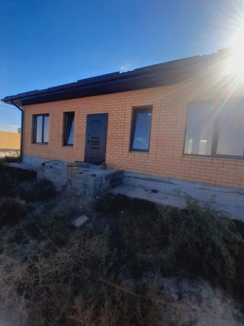 Купить дом в Элисте. Вариант № 5921992, 2, площадь -  квм, цена 6900000 рублей