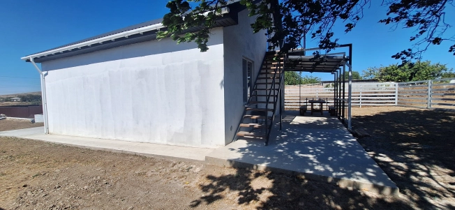 Купить дом на улице Васильковая в Краснодарском крае. Вариант № 5826056, 6, площадь -  квм, цена 8500000 рублей