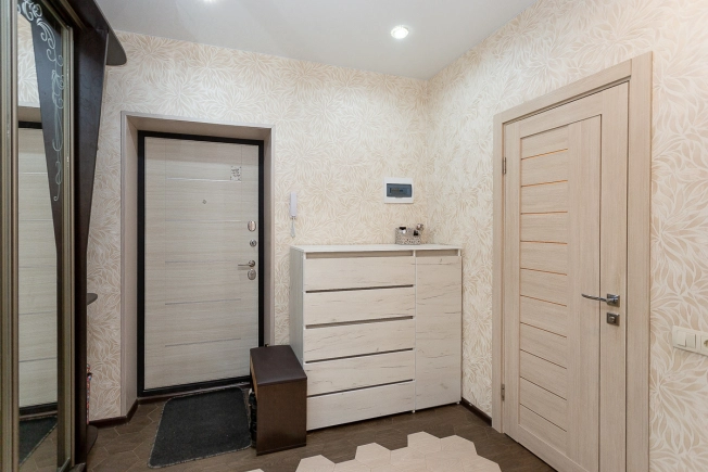 Купить квартиру на улице Нижняя Дуброва в Владимире. Вариант № 6187400, 19, площадь -  квм, цена 5480000 рублей