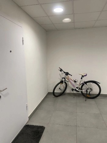 Купить квартиру в Микрорайоне Механического завода № 1, посёлок городского типа Радумля в Московской области. Вариант № 10574416, 11, площадь - квм, цена 15990000 рублей