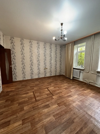 Купить квартиру на улице Комсомольская в Улан-Удэ. Вариант № 2646434, 6, площадь -  квм, цена 5600000 рублей