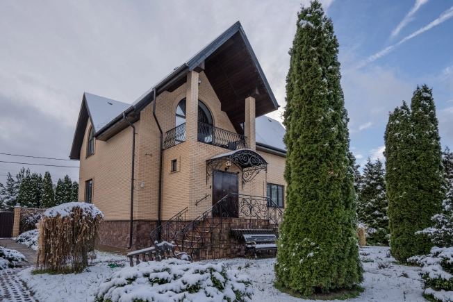 Купить дом в Москве. Вариант № 9148977, 1, площадь - квм, цена 75000000 рублей