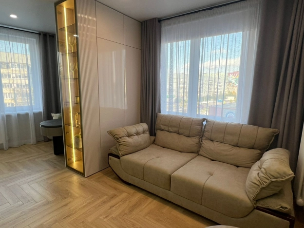 Купить двухкомнатную квартиру в Микрорайоне Водники в Вологде. Вариант № 26248, 11, площадь -  квм, цена 13000000 рублей