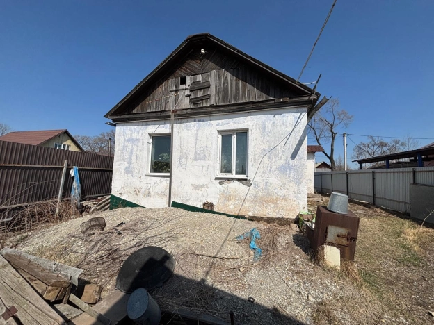 Купить дом на улице Михайловская в Приморском крае. Вариант № 37501, 1, площадь -  квм, цена 4450000 рублей