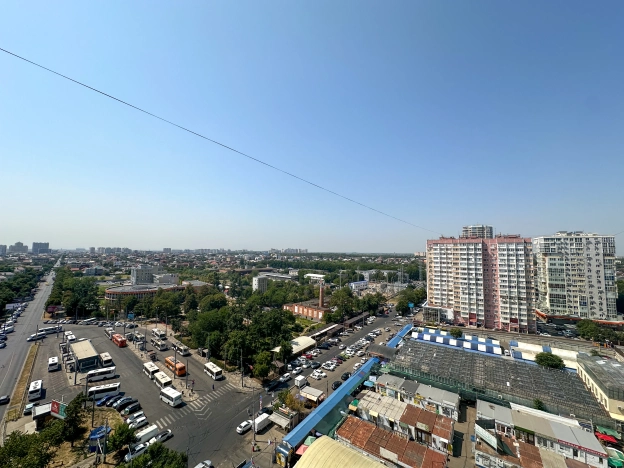 Купить квартиру на улице Атарбекова в Краснодаре. Вариант № 2540190, 29, площадь -  квм, цена 21000000 рублей