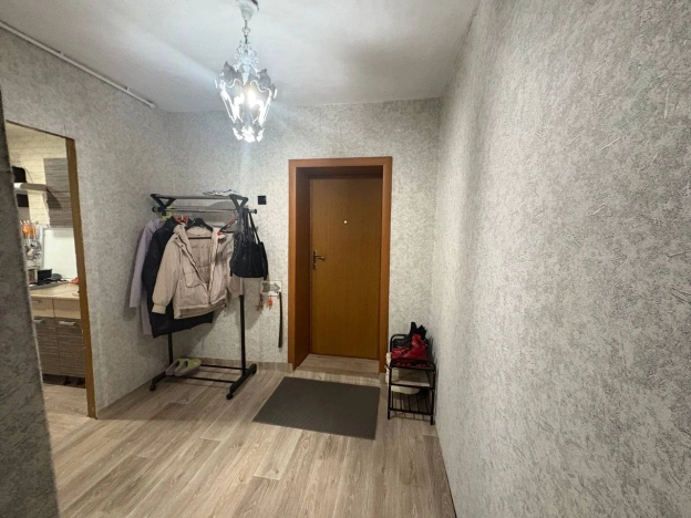 Купить двухкомнатную квартиру на вторичке в Пензенской области. Вариант № 9087699, 10, площадь -  квм, цена 1850000 рублей