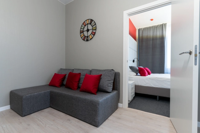 Купить однокомнатную квартиру на улице Пулковское шоссе в Санкт-Петербурге. Вариант № 44514, 1, площадь -  квм, цена 8200000 рублей