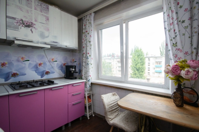 . Вариант № 2129061, 14, площадь - 48 квм, цена 3400000 рублей