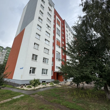 Купить трехкомнатную квартиру в Владимире. Вариант № 2003866, 44, площадь -  квм, цена 6500000.0000 рублей