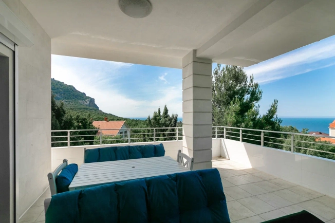 Купить дом в Севастополе. Вариант № 32104, 18, площадь -  квм, цена 67000000 рублей