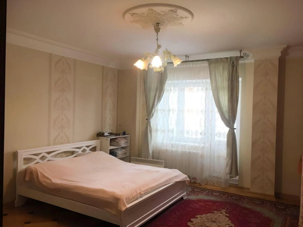 Купить трехкомнатную квартиру у метро Молодежная в Московской области. Вариант № 9891020, 12, площадь -  квм, цена 14250000 рублей