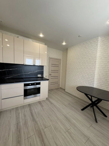 Купить квартиру на вторичке в Уфе. Вариант № 57686, 3, площадь -  квм, цена 10000000 рублей