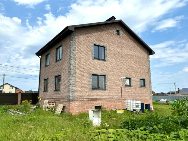 Купить дом в Коломне. Вариант № 1385825, 33, площадь -  квм, цена 25300000 рублей