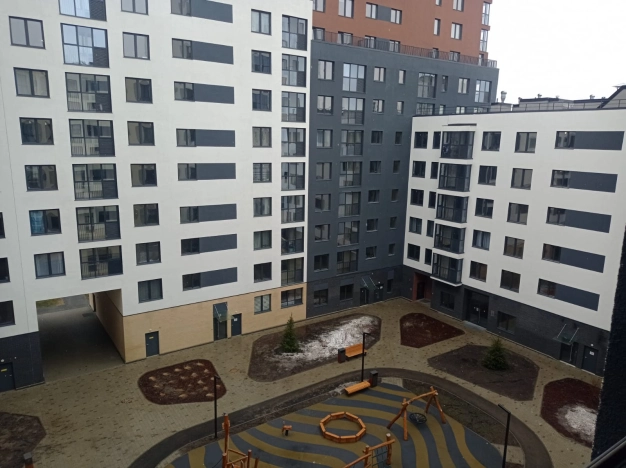 Купить Студию у метро Заельцовская в Новосибирске. Вариант № 5441116, 8, площадь -  квм, цена 3500000 рублей