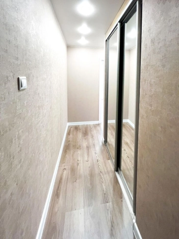 Купить двухкомнатную квартиру на вторичке на улице Лётчика Ульянина в Москве. Вариант № 10993932, 11, площадь - квм, цена 18700000 рублей