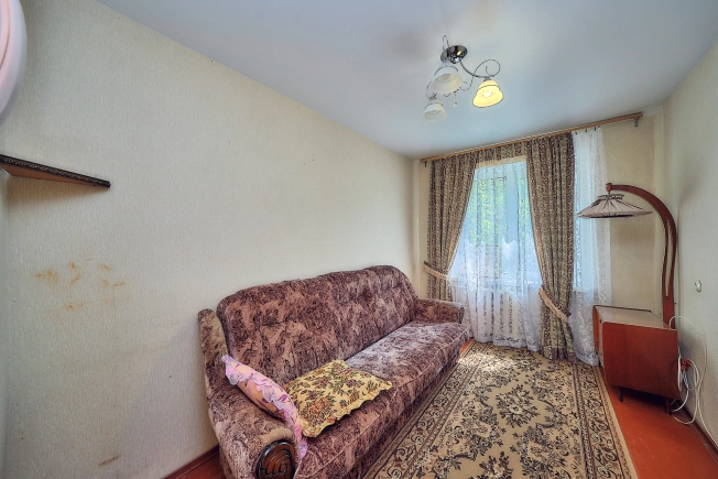 Купить трехкомнатную квартиру на улице Касимовское шоссе в Рязани. Вариант № 60104, 2, площадь -  квм, цена 3850000 рублей