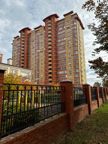 Купить двухкомнатную квартиру в Одинцове. Вариант № 3080894, 37, площадь -  квм, цена 12500000 рублей