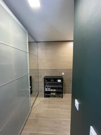 Купить квартиру на улице Ленина в Тюменской области. Вариант № 8493566, 6, площадь -  квм, цена 3580000 рублей