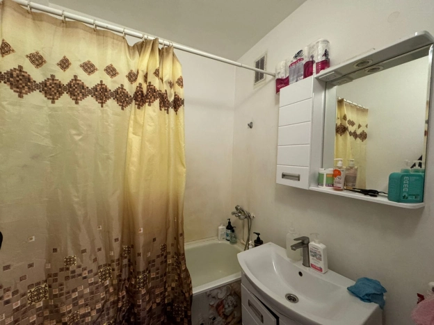 . Вариант № 50480, 8, площадь - 34.2 квм, цена 5000000 рублей