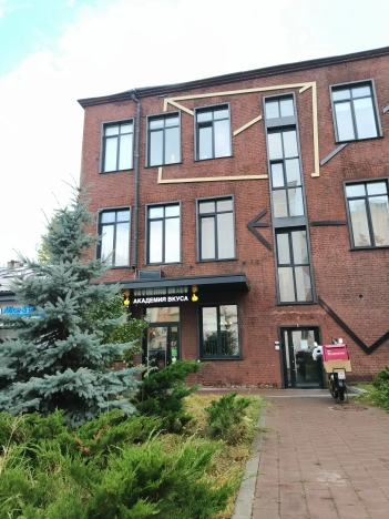 Купить квартиру в Москве. Вариант № 5922388, 35, площадь -  квм, цена 11950000 рублей