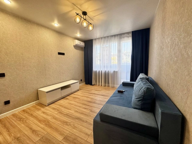 . Вариант № 2352713, 3, площадь - 50 квм, цена 6590000 рублей