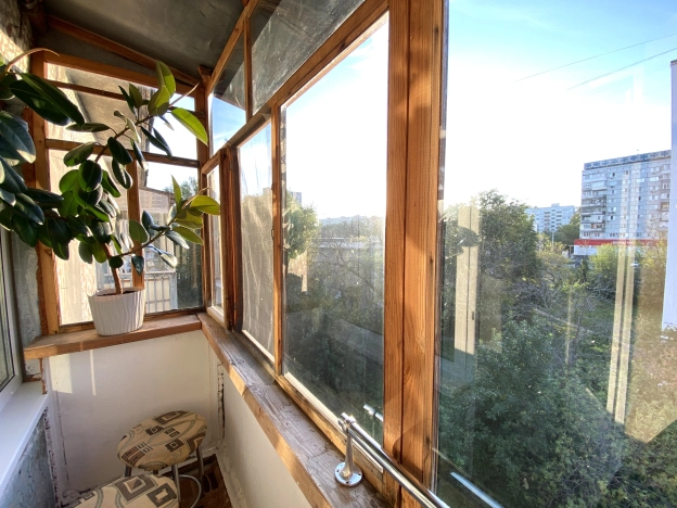 Купить трехкомнатную квартиру в Микрорайоне Памятник Победы, Ленинский район в Пензе. Вариант № 2025525, 4, площадь -  квм, цена 4399900 рублей