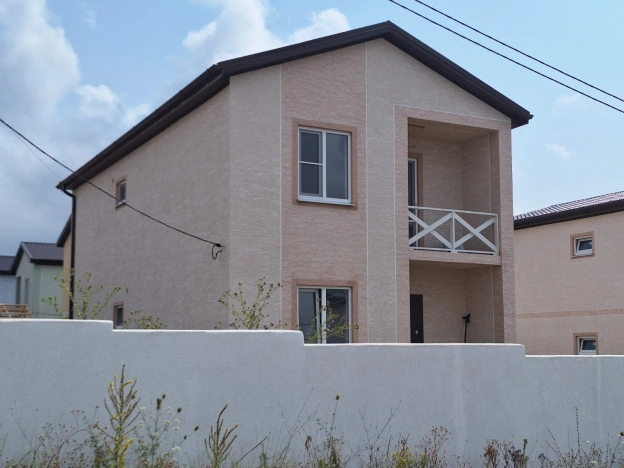 Купить дом на улице Шоссейный переулок в Краснодарском крае. Вариант № 55210, 18, площадь -  квм, цена 12000000 рублей