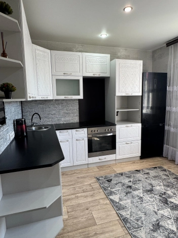 Купить дом на улице Садовая в Алтайском крае. Вариант № 53986, 18, площадь -  квм, цена 6970000 рублей