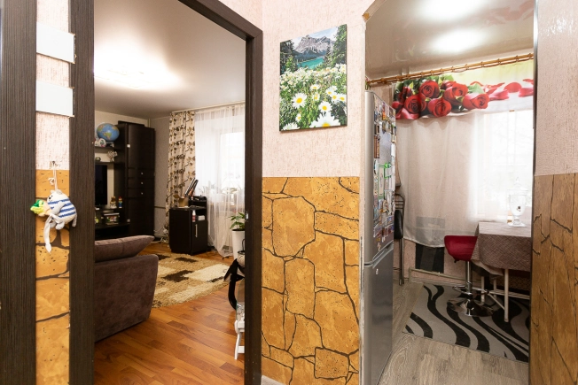 Купить двухкомнатную квартиру на улице Мира в Владимире. Вариант № 9818972, 6, площадь -  квм, цена 5500000 рублей