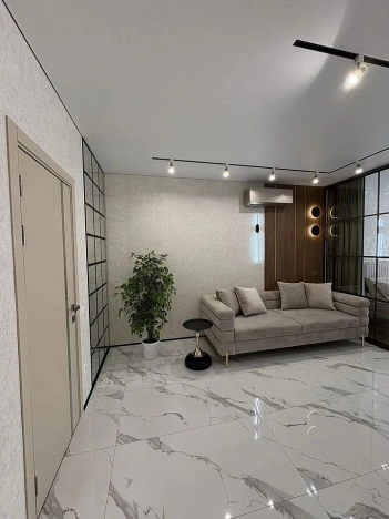 Купить однокомнатную квартиру в районе Кировский в Ростове-на-Дону. Вариант № 6726503, 3, площадь -  квм, цена 10350000 рублей