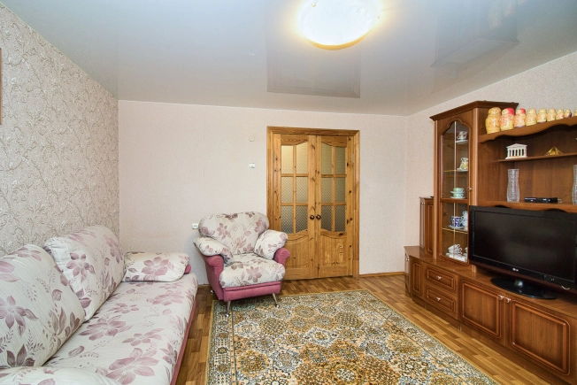 Купить двухкомнатную квартиру на улице Пожарского в Суздале. Вариант № 10115592, 9, площадь -  квм, цена 2400000 рублей