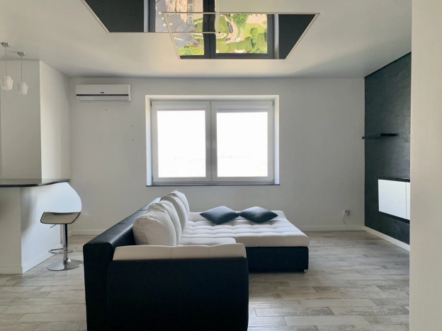 Купить двухкомнатную квартиру на улице Юрия Гагарина в Калининграде. Вариант № 51940, 9, площадь -  квм, цена 10990000 рублей