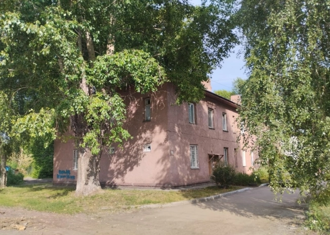 Купить трехкомнатную квартиру в районе Ленинский в Новосибирске. Вариант № 8968914, 2, площадь -  квм, цена 3400000 рублей